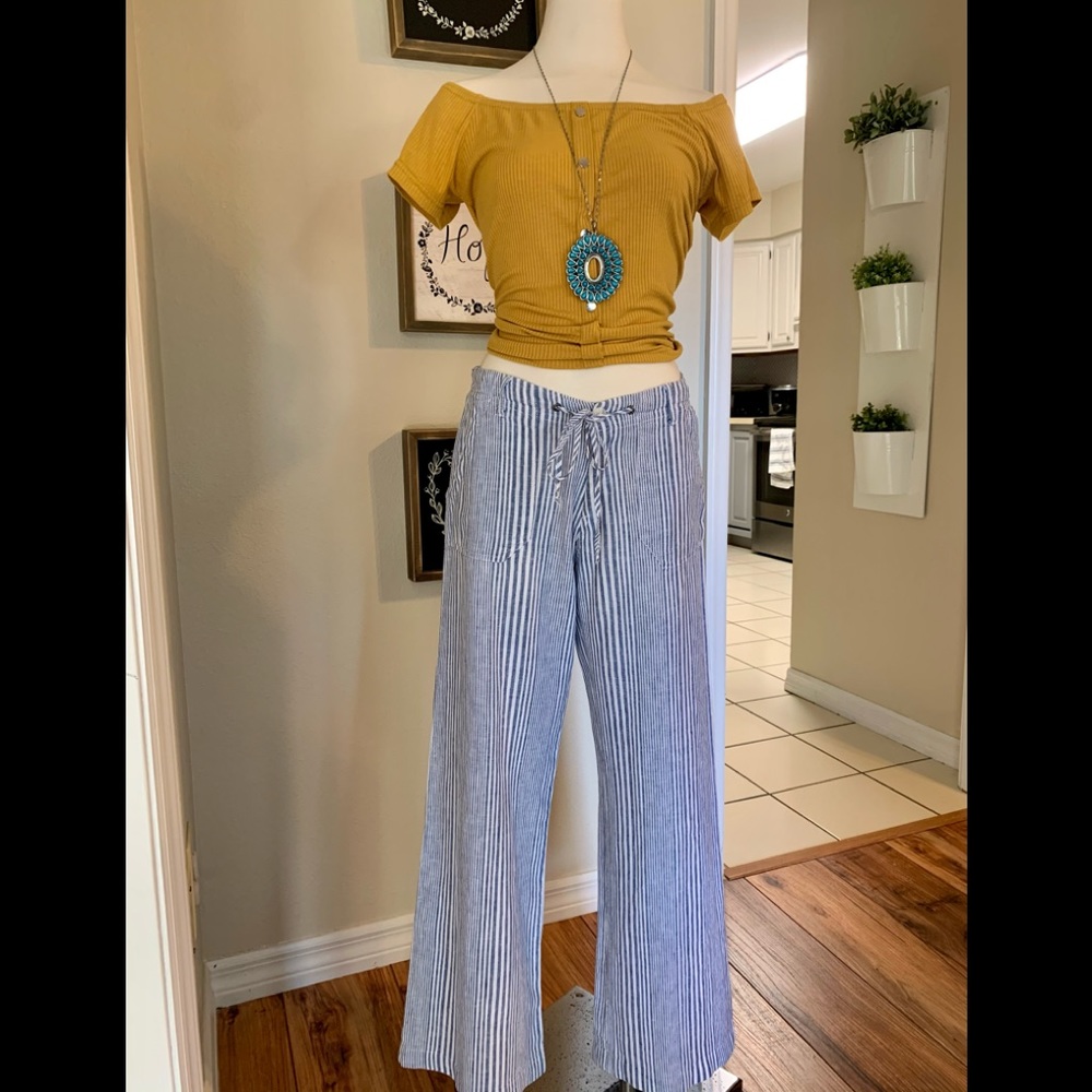 🌟Stripped loose, elastic waist pants🌟